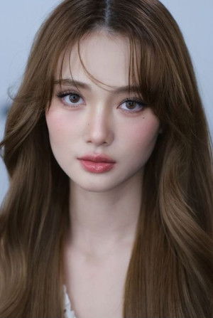 กัญญรัตน์ เรืองรุ่ง